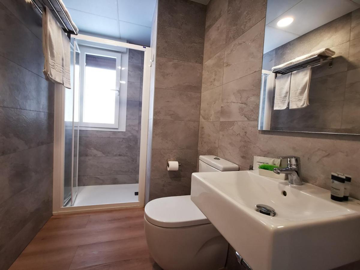 Imeda Reyes Catolicos Apartment กรานาดา ภายนอก รูปภาพ
